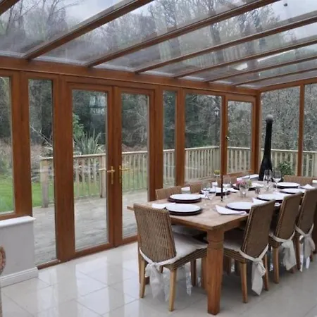 Martello Kenmare. Villa